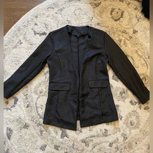 Size Small Black Lightweight Blazer